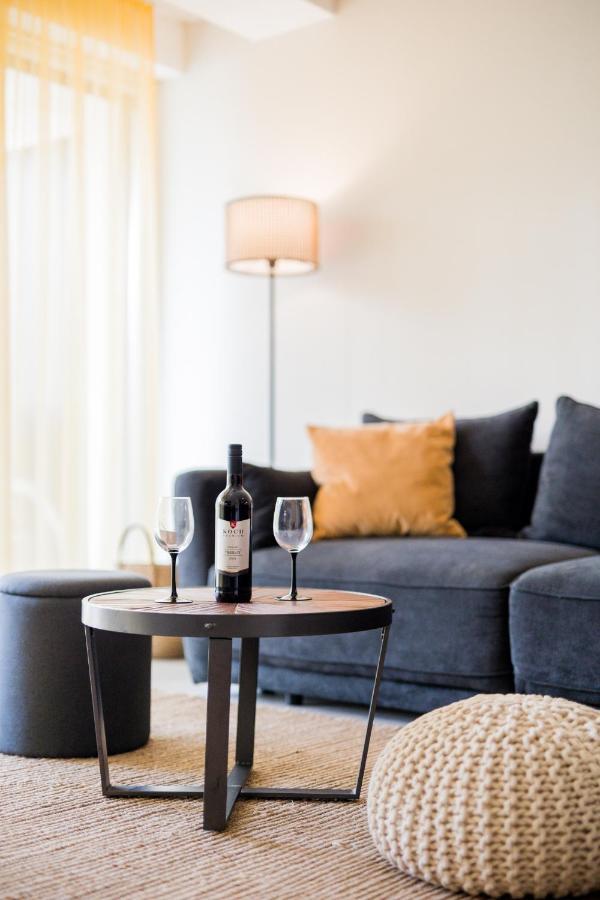 Marinelake Apartman Balatonfoeldvar By Bltn Ngoại thất bức ảnh