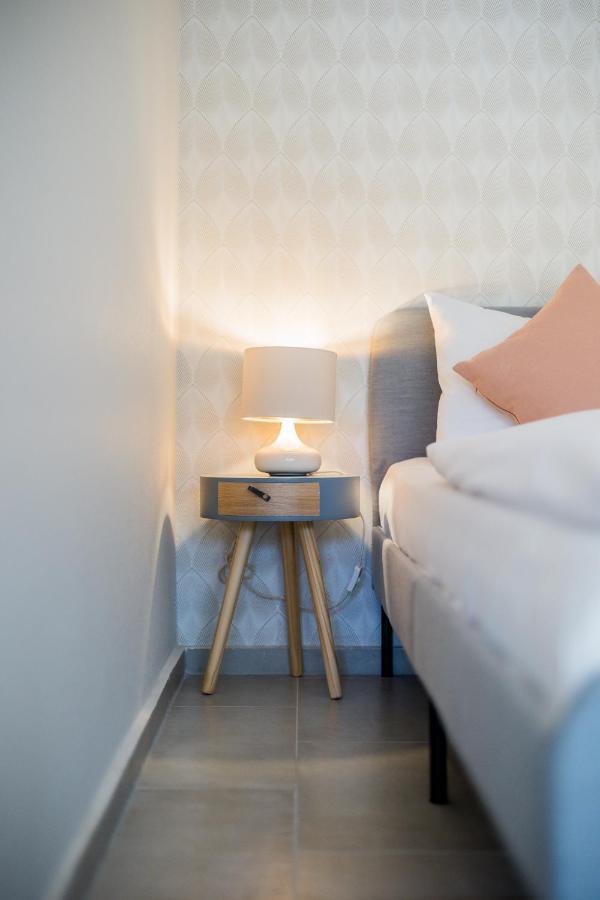 Marinelake Apartman Balatonfoeldvar By Bltn Ngoại thất bức ảnh